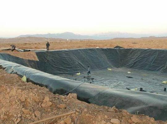 تصویر 1 از ورق ژئوممبران پگاه کاربردی برای استخر و مخازن آب